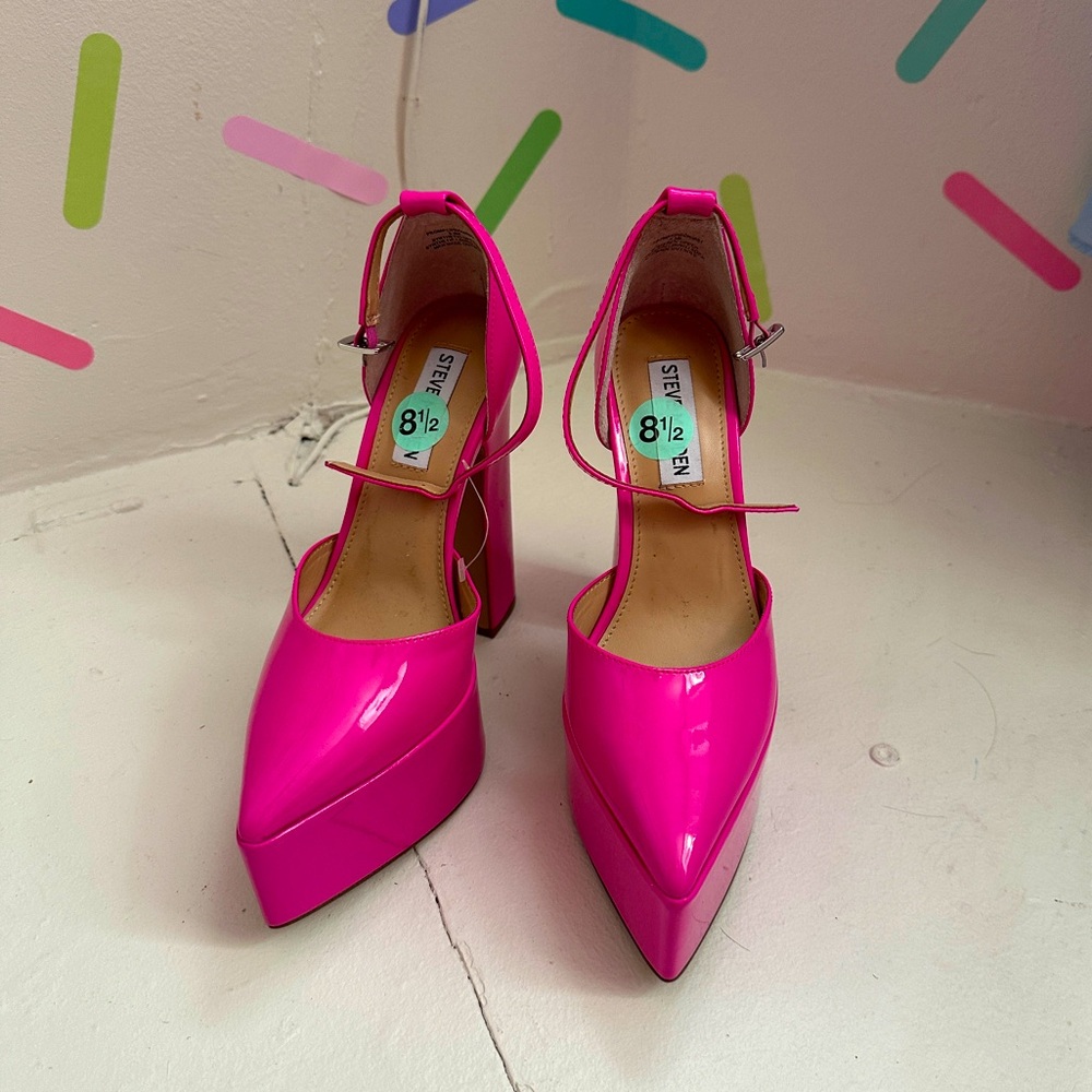 Steve Madden Prompt Platform Pointed Toe Heels *Sold Out* *rare find*
